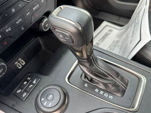 Used 2020 Ford Ranger Lariat w/ Equipment Group 501A Mid image 18