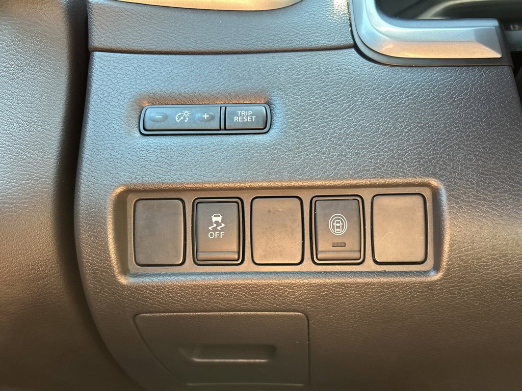 Certified 2023 Nissan Murano SV AWD/4WD image 31