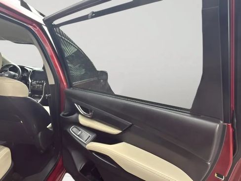 Used 2019 Subaru Ascent Limited AWD/4WD image 13