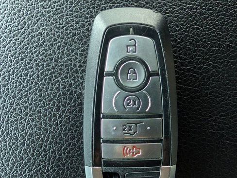 Used 2021 Ford Expedition Limited RWD image 31