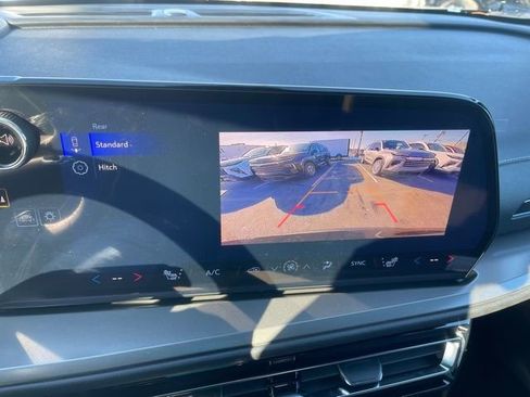 New 2026 Chevrolet Traverse LT w/ LPO, Floor Liner Package image 21