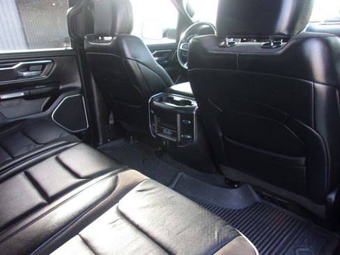 Used 2023 RAM 1500 Laramie image 16