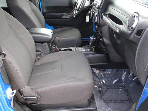 Used 2016 Jeep Wrangler Sport w/ Quick Order Package 24S image 6