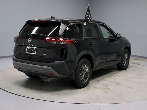 Certified 2023 Nissan Rogue S image 12
