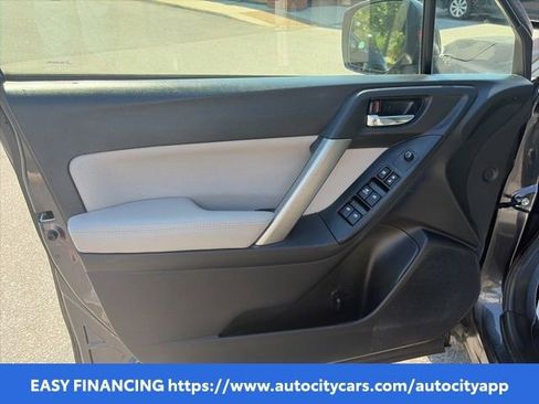 Used 2016 Subaru Forester 2.5i Limited w/ Popular Package #2 AWD/4WD image 6