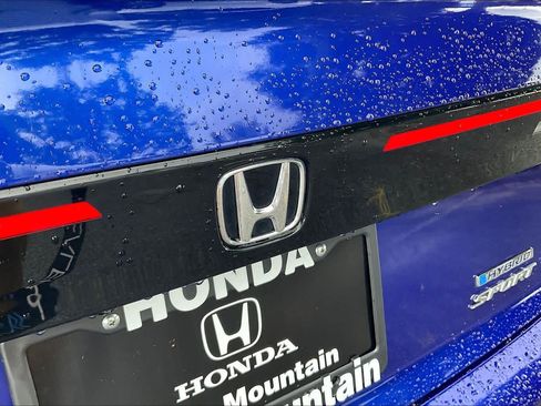 Used 2025 Honda Accord Sport image 61