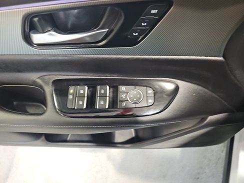 Certified 2025 Nissan Murano Platinum w/ Cargo Package AWD/4WD image 12