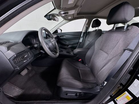 Used 2023 Honda Accord EX image 11