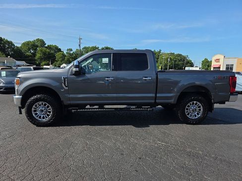 Used 2022 Ford F250 XLT w/ XLT Premium Package AWD/4WD image 19