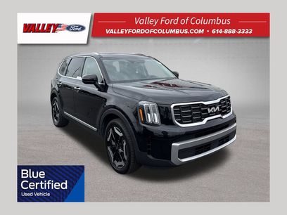 Used 2023 Kia Telluride S w/ S Sunroof Package
