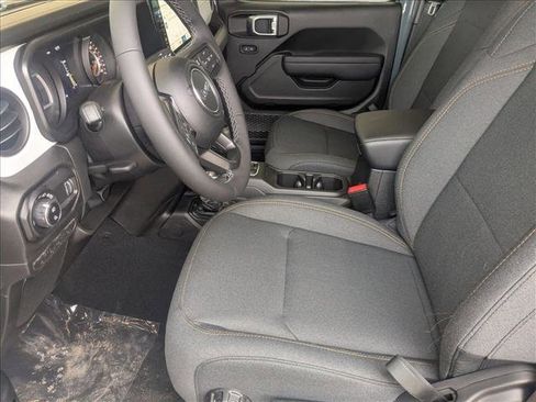 New 2026 Jeep Gladiator Sport image 4