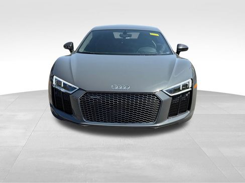 Used 2017 Audi R8 V10 plus AWD/4WD image 2