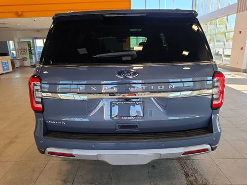 Used 2022 Ford Expedition Limited AWD/4WD image 9