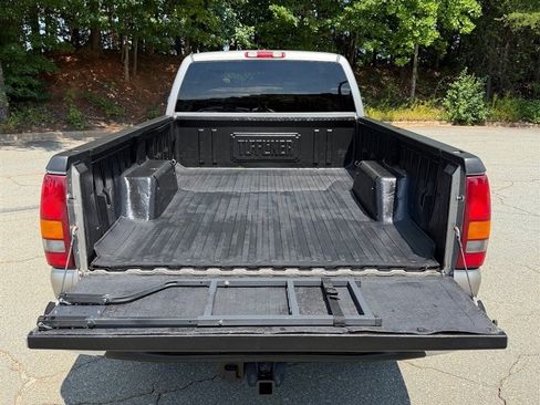 Used 2001 Chevrolet Silverado 2500 Extended Cab LS w/ Snow Plow Prep Pkg AWD/4WD image 5