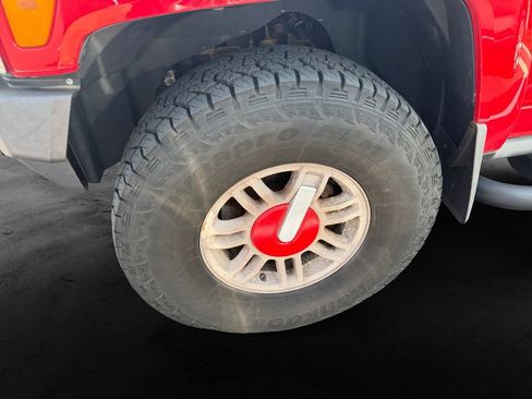 Used 2006 HUMMER H3 AWD/4WD image 12