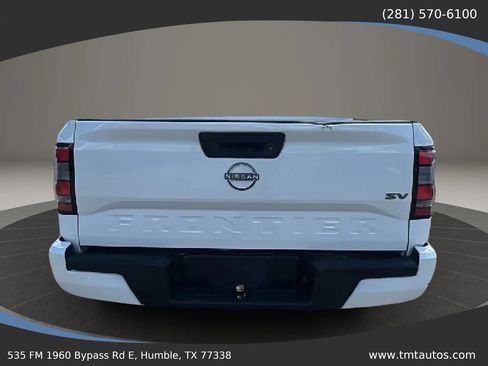Used 2022 Nissan Frontier SV RWD image 5