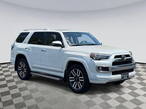Used 2017 Toyota 4Runner Limited AWD/4WD image 1