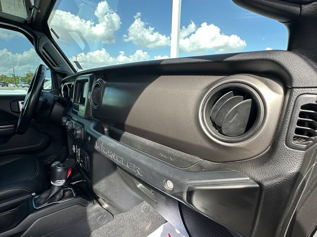 Used 2020 Jeep Wrangler Unlimited Sport S AWD/4WD image 12