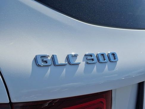 Used 2021 Mercedes-Benz GLC 300 4MATIC image 31