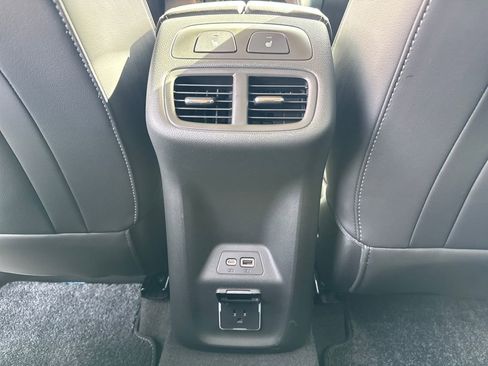 Certified 2023 Buick Envision Avenir AWD/4WD image 39