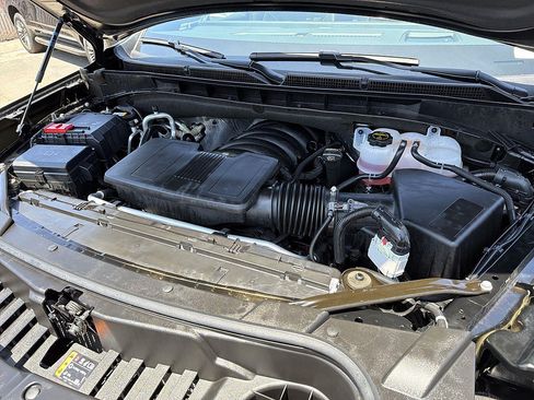 Used 2026 Cadillac Escalade ESV Luxury RWD image 30