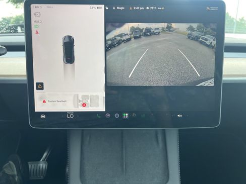 Used 2023 Tesla Model Y Long Range AWD/4WD image 5