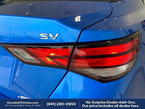 Used 2022 Nissan Sentra SV w/ All-Weather Package FWD image 8