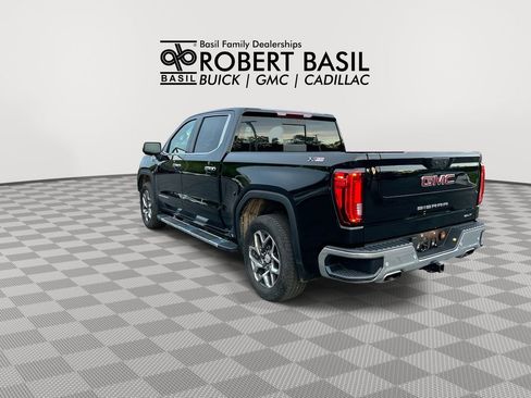 Used 2024 GMC Sierra 1500 SLT w/ SLT Premium Plus Package AWD/4WD image 6