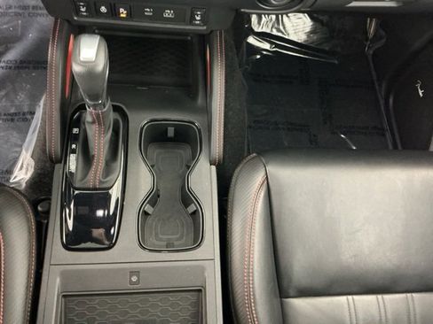 Used 2023 Nissan Frontier PRO-4X w/ Pro-4X Premium Package image 17