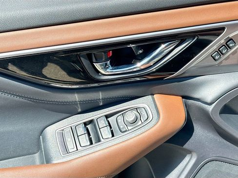 Used 2020 Subaru Outback Touring w/ Popular Package #2 image 23