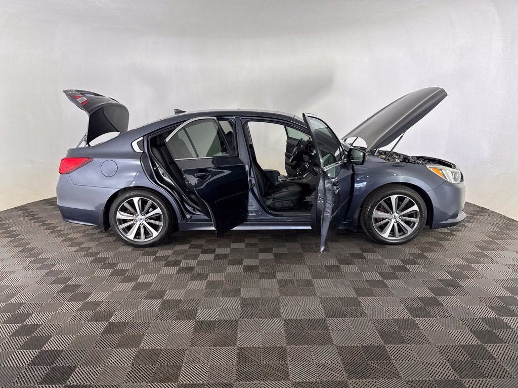 Used 2016 Subaru Legacy 2.5i Limited AWD/4WD image 21