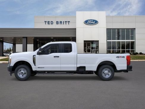 New 2026 Ford F250 XL w/ XL Driver Assist Package AWD/4WD image 4