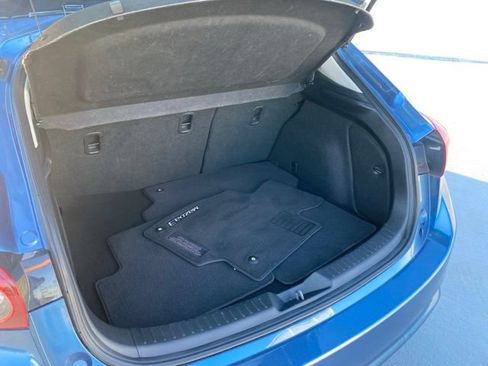 Used 2018 MAZDA MAZDA3 Grand Touring w/ Premium Equipment Package FWD image 8
