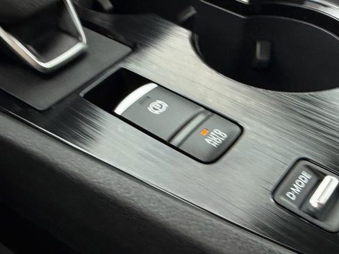 Certified 2024 Nissan Rogue SL FWD image 26