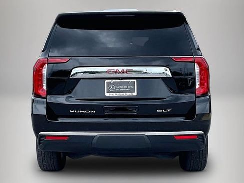 Used 2024 GMC Yukon SLT AWD/4WD image 6