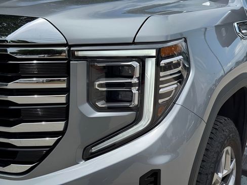 New 2026 GMC Sierra 1500 SLT AWD/4WD image 3