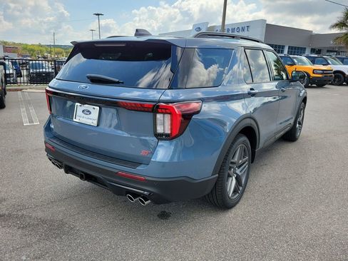 New 2026 Ford Explorer ST w/ Sun And Sound Package image 5