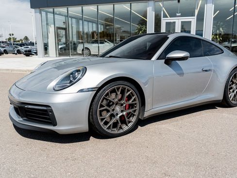 Used 2024 Porsche 911 Carrera S RWD image 20