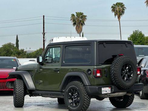 Used 2021 Jeep Wrangler Willys image 2