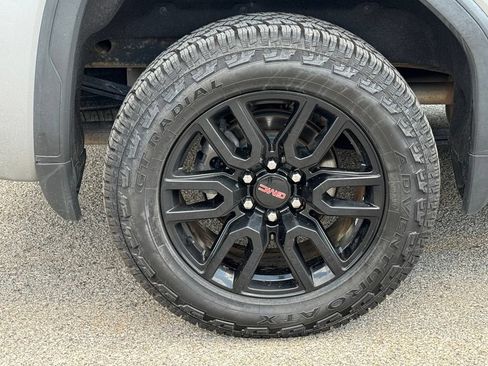Used 2021 GMC Sierra 1500 Elevation w/ Preferred Package AWD/4WD image 8