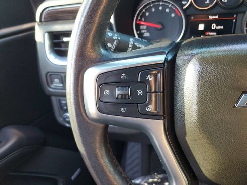 Used 2021 Chevrolet Tahoe Z71 w/ Luxury Package AWD/4WD image 26