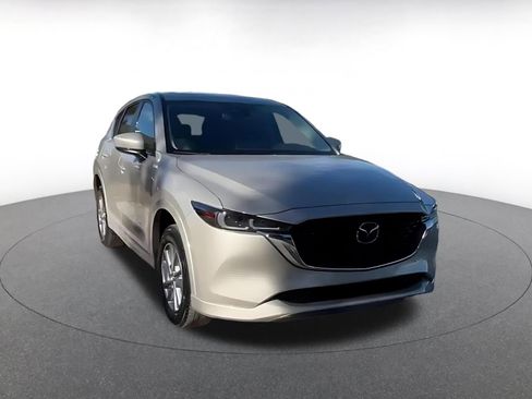 Used 2025 MAZDA CX-5 AWD 2.5 S w/ Preferred Package image 2