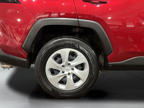 Used 2019 Toyota RAV4 LE image 35