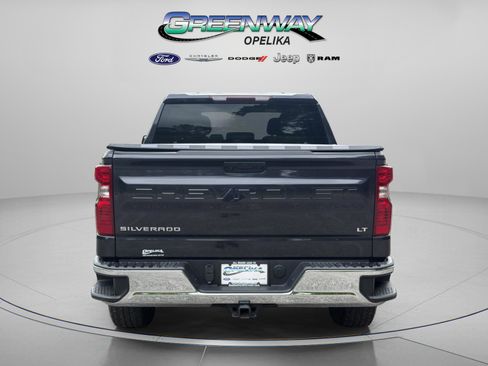 Used 2022 Chevrolet Silverado 1500 LT AWD/4WD image 10