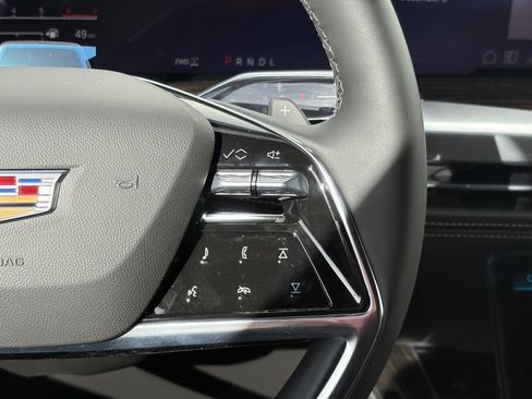 New 2026 Cadillac Escalade Luxury image 21