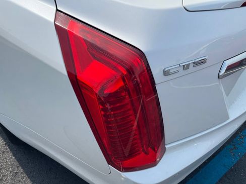 Used 2017 Cadillac CTS Luxury RWD image 18