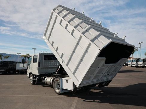 New 2024 Chevrolet Low Cab Forward 5500XD RWD image 19