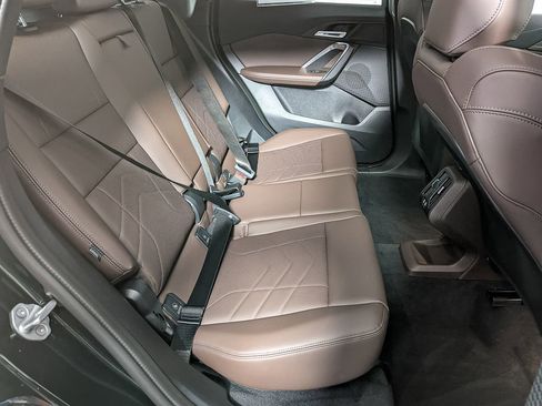 Used 2025 BMW X1 xDrive28i w/ Convenience Package image 39