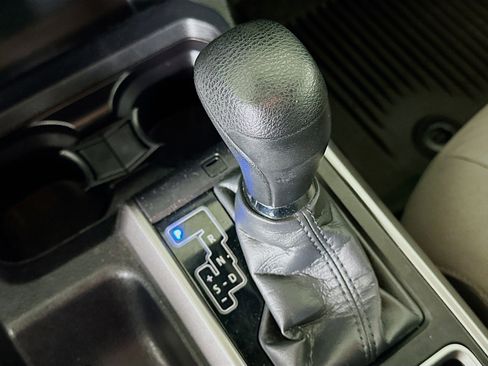 Used 2023 Toyota Tacoma SR5 image 23