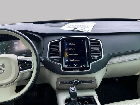 Used 2021 Volvo XC90 T6 Inscription w/ Protection Package Premier AWD/4WD image 7